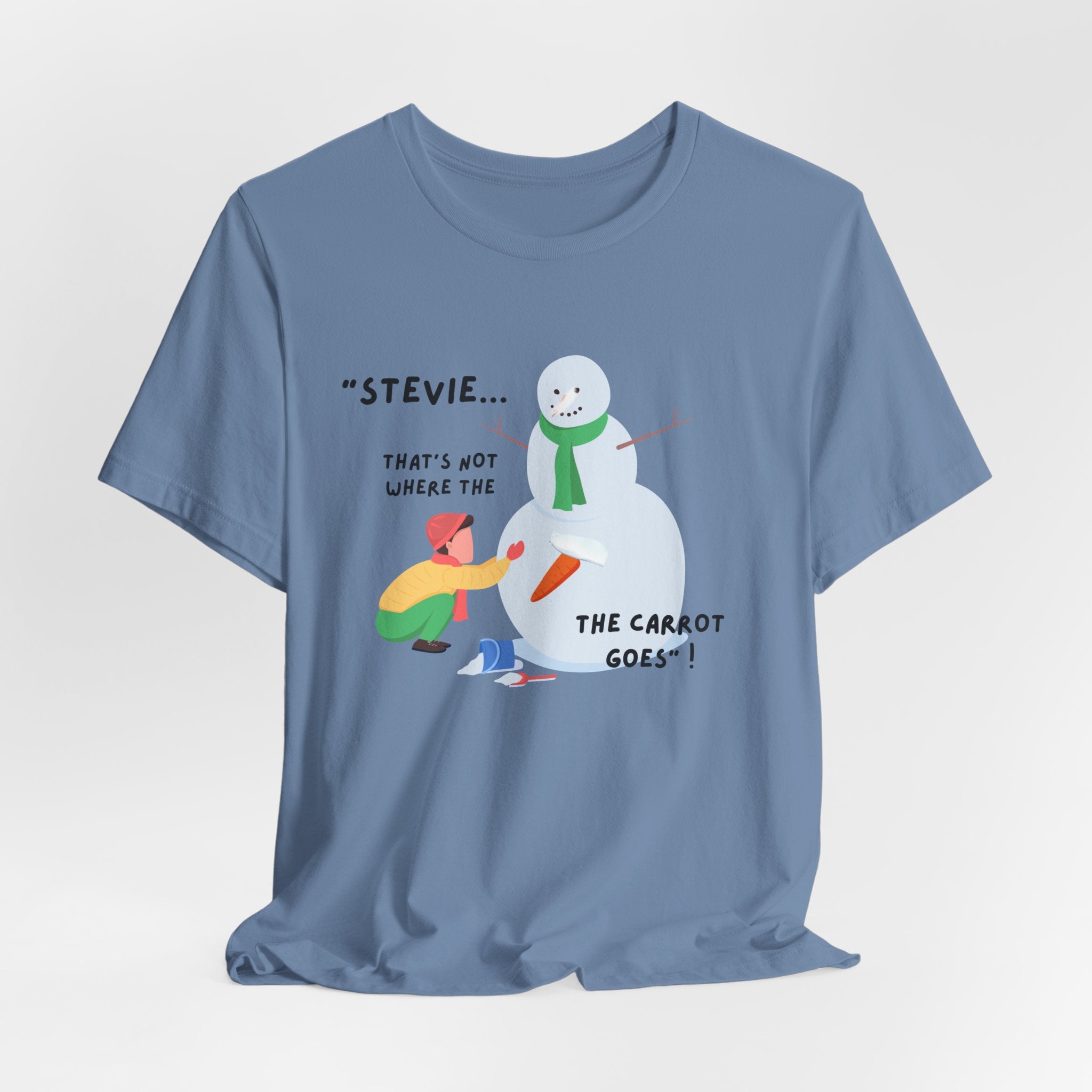 Funny Stevie Snowman Tee – Funny "That's Not Where the Carrot Goes" Graphic Unisex Heavy Cotton Holiday T-Shirt
