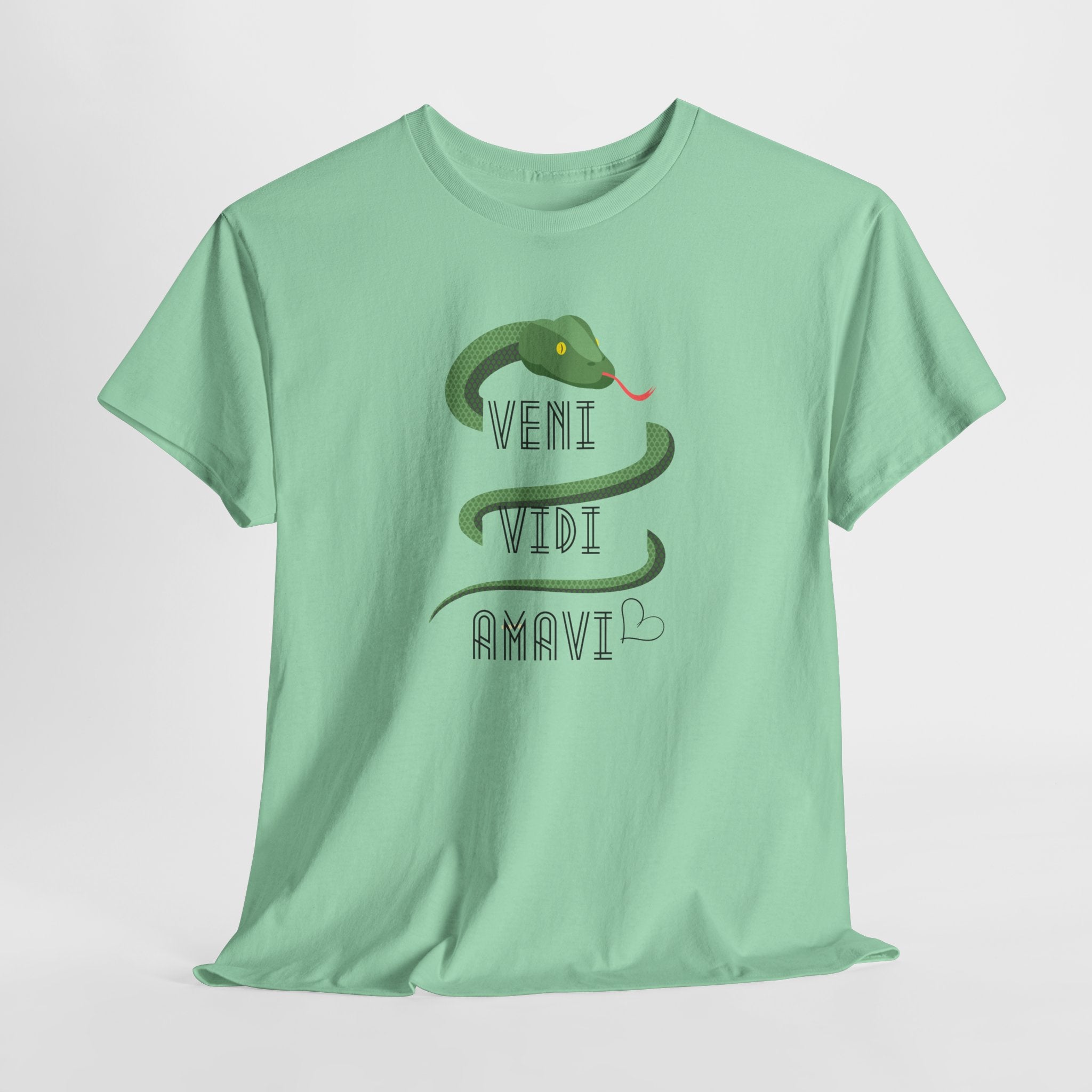 Veni Vidi Amavi  (I Came, I Saw, I Loved) Graphic Unisex Heavy Cotton Tee - Stylish Comfortable T-Shirt for Casual Wear